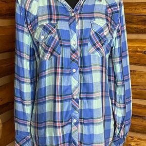 Rails Kendra blue plaid shirt with contrasting striped lining. Medium size.